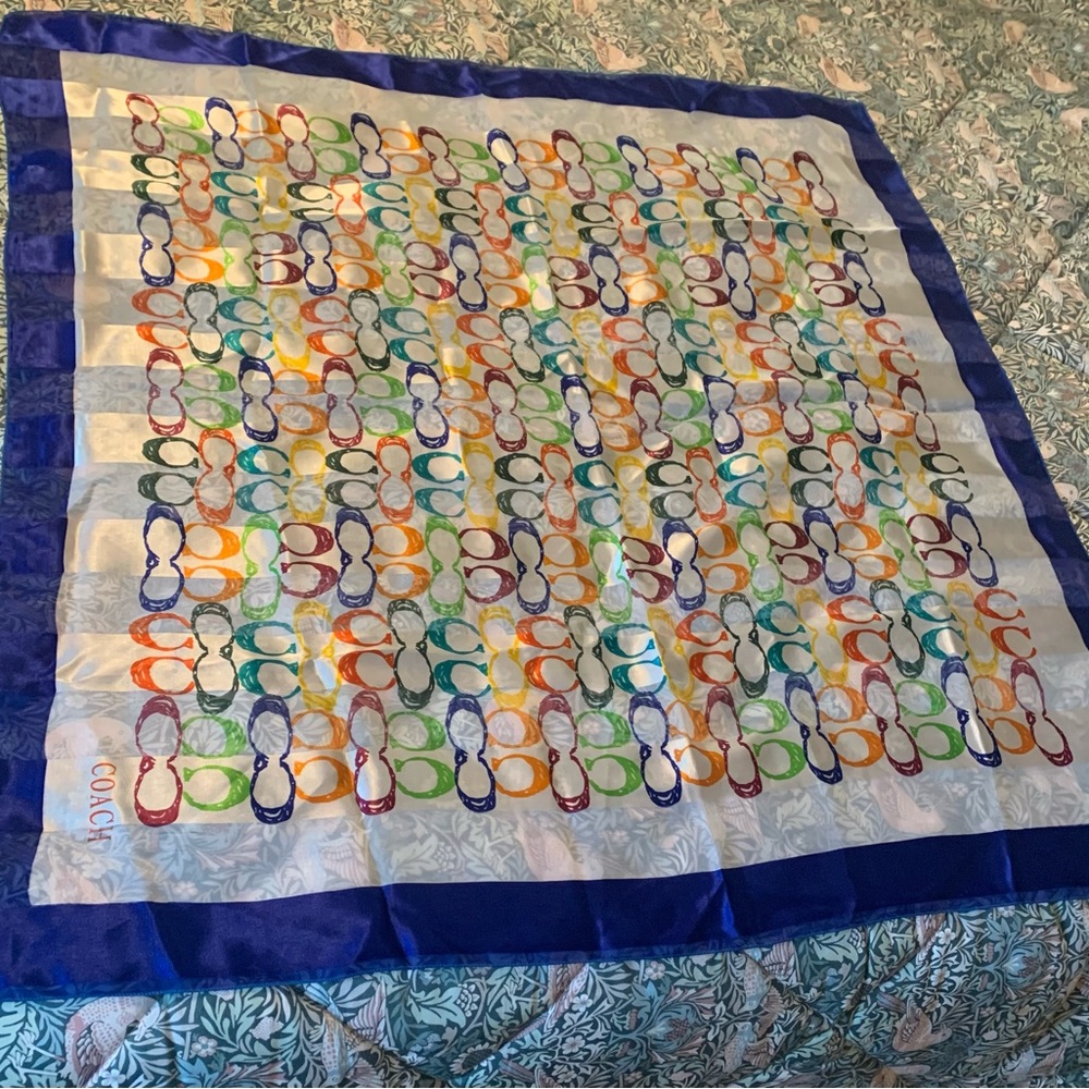 Coach Signature SILK Scarf with Blue Edge one owner - Picture 4 of 4